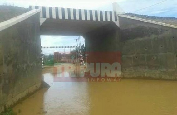 Udaipur railway tracks under danger Udaipur railway tracks under danger